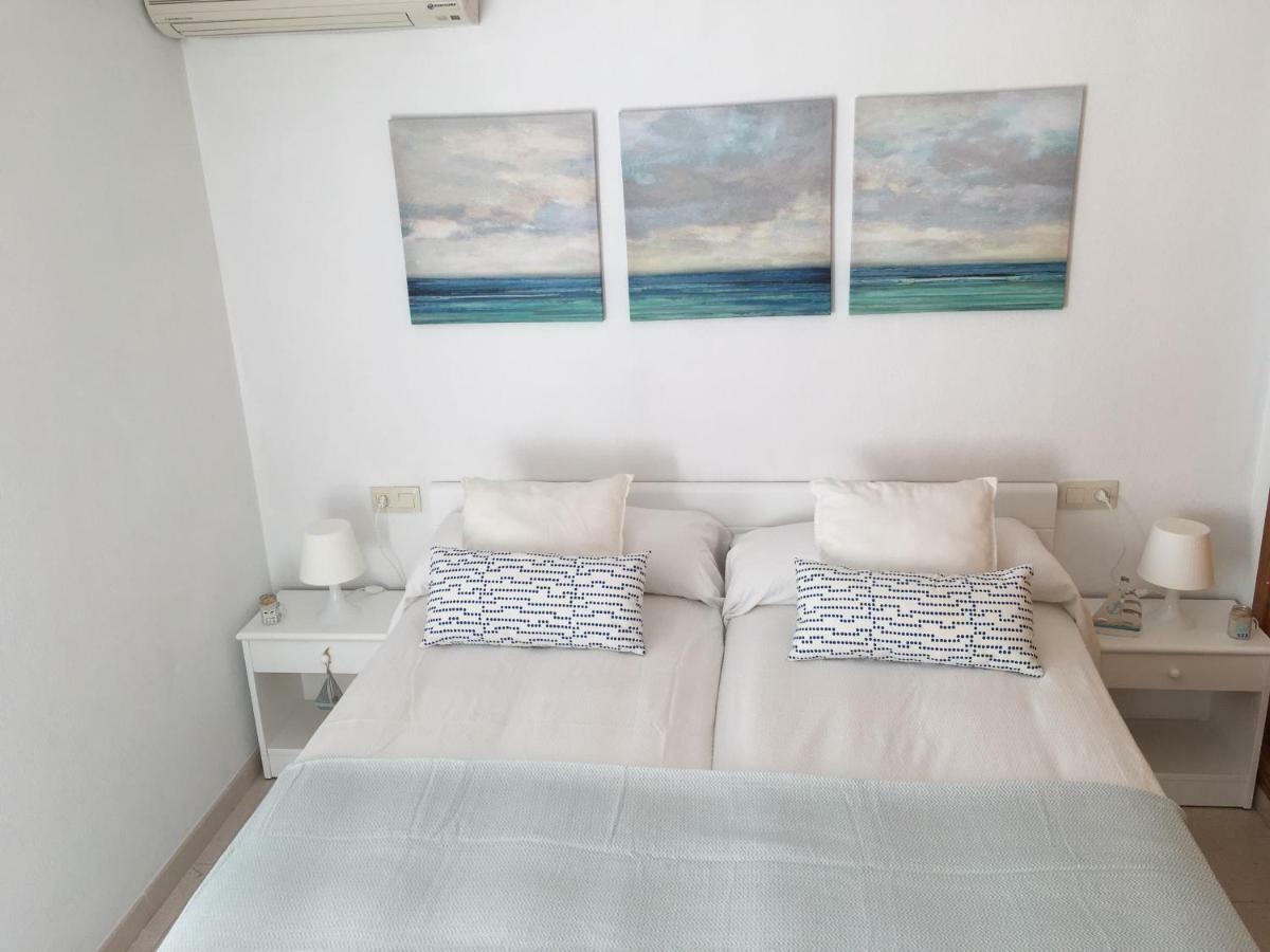 Apartamentos Es Dolc Colonia de Sant Jordi Ngoại thất bức ảnh